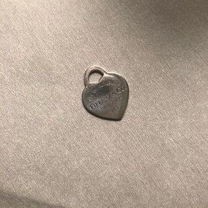 “Please return to Tiffany” small heart charm